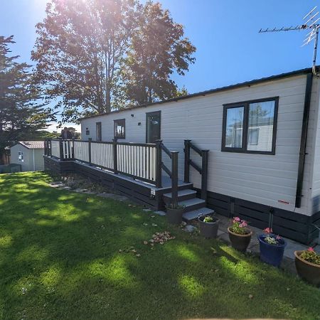 Stunning Luxury Caravan On Edge Of New Forest On Shorefield Country Park Entertainment And Leisure Passes Included Милфорд-он-Си Экстерьер фото