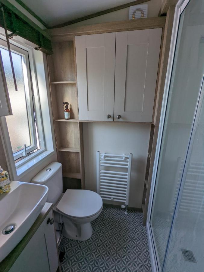 Stunning Luxury Caravan On Edge Of New Forest On Shorefield Country Park Entertainment And Leisure Passes Included Милфорд-он-Си Экстерьер фото